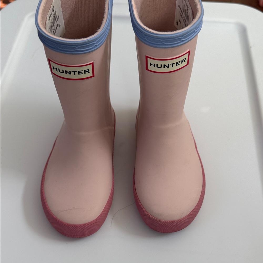 Hunter Pastel Pink Boots with Blue Trim